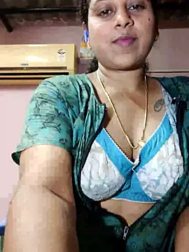 JENNIFERtamil online show from May 25, 2026, 8:02 am