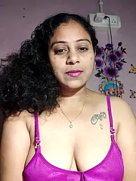 JENNIFERtamil online show from January 7, 2026, 5:07 pm