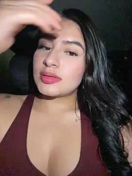 andrea gomes  online show from April 3, 2026, 5:36 am