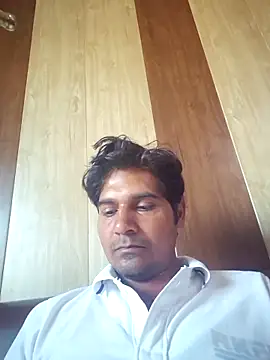 johnny8731 online show from March 4, 2026, 4:20 am