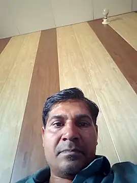 johnny8731 online show from April 16, 2026, 3:40 am