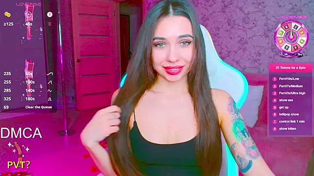 vinkiepinkie online show from April 16, 2026, 5:25 pm