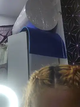 Megann 9 online show from February 18, 2026, 11:17 am