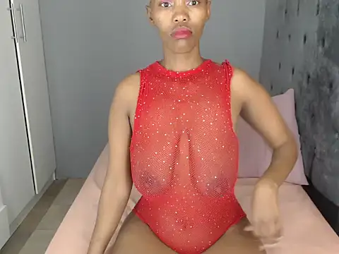 PREGGYGODESS online show from October 6, 2025, 11:49 pm