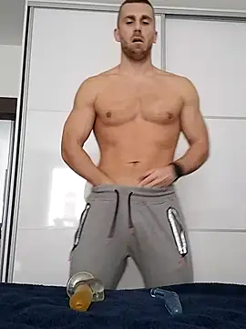 Snapshot of trainwithme chatting on October 9, 2025, 6:58 am trainwithme online show from October 9, 2025, 6:58 am