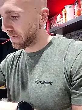 Snapshot of trainwithme chatting on October 2, 2025, 11:02 am trainwithme online show from October 2, 2025, 11:02 am