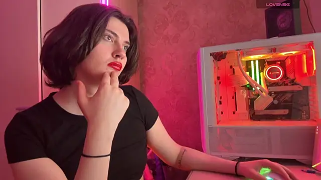 camgirl xxx online show from February 18, 2026, 1:51 pm