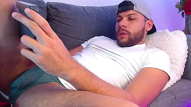 Snapshot of haku_kanjy chatting on September 23, 2025, 9:33 pm haku kanjy online show from September 23, 2025, 9:33 pm