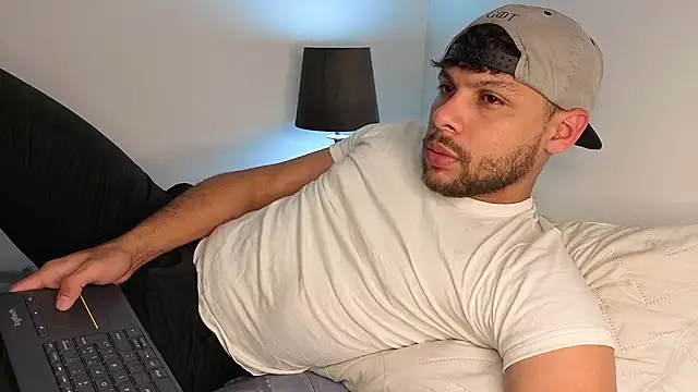 haku kanjy online show from November 11, 2025, 11:42 pm