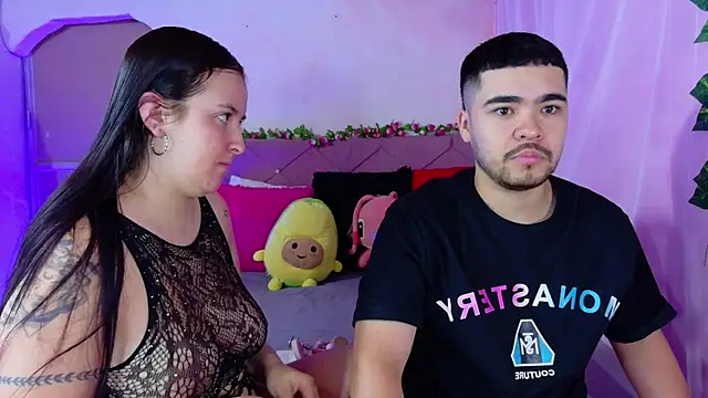  mia and mike  online show from October 4, 2025, 12:50 pm