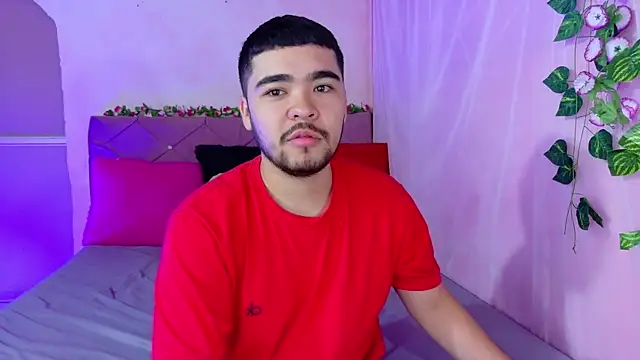  mia and mike  online show from September 25, 2025, 12:44 pm