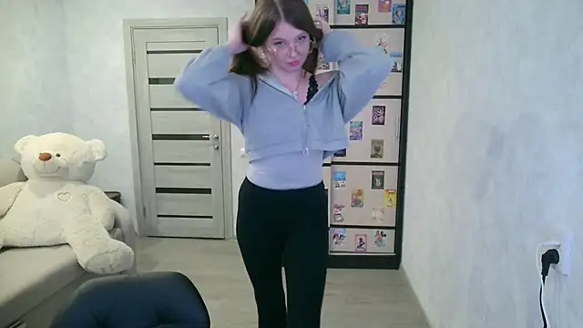 GinnyBlacky online show from July 1, 2026, 7:03 pm