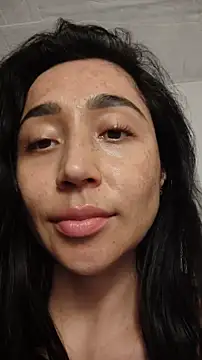 Elowyn online show from November 26, 2025, 10:21 pm