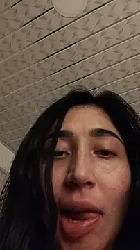 Elowyn online show from February 20, 2026, 6:19 am