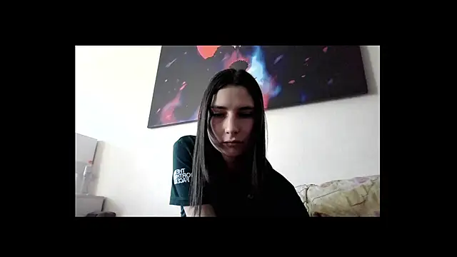 Snapshot of aaaaaa-000 chatting on March 17, 2025, 7:35 am aaaaaa-000 online show from March 17, 2025, 7:35 am