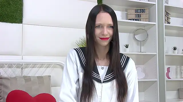 Snapshot of TaraHarris chatting on October 22, 2025, 12:26 pm TaraHarris online show from October 22, 2025, 12:26 pm