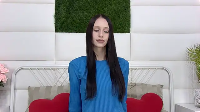 Snapshot of TaraHarris chatting on September 19, 2025, 6:39 am TaraHarris online show from September 19, 2025, 6:39 am