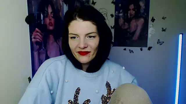 Snapshot of VanessaRey_ chatting on January 13, 2026, 8:13 pm VanessaRey online show from January 13, 2026, 8:13 pm