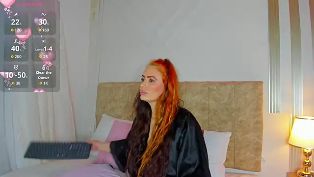 Snapshot of angelinarouse_ chatting on September 19, 2025, 1:42 am angelinarouse  online show from September 19, 2025, 1:42 am