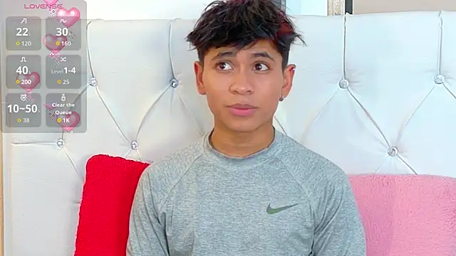 Ethan Westt online show from November 15, 2025, 8:46 pm