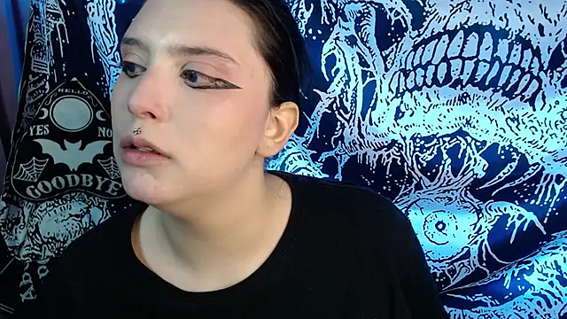 mikaskullcs online show from July 8, 2026, 5:52 am