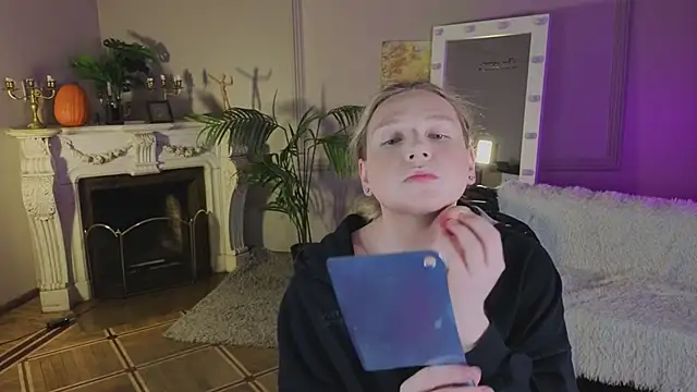 Jes Solar online show from November 5, 2025, 9:51 pm