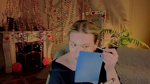 Snapshot of Jes_Solar chatting on February 16, 2026, 10:18 pm Jes Solar online show from February 16, 2026, 10:18 pm