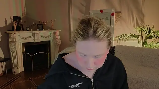 Jes Solar online show from March 6, 2026, 10:05 pm