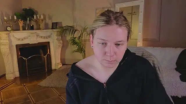 Snapshot of Jes_Solar chatting on October 9, 2025, 11:22 am Jes Solar online show from October 9, 2025, 11:22 am