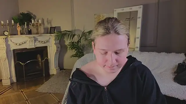 Snapshot of Jes_Solar chatting on October 13, 2025, 1:45 pm Jes Solar online show from October 13, 2025, 1:45 pm