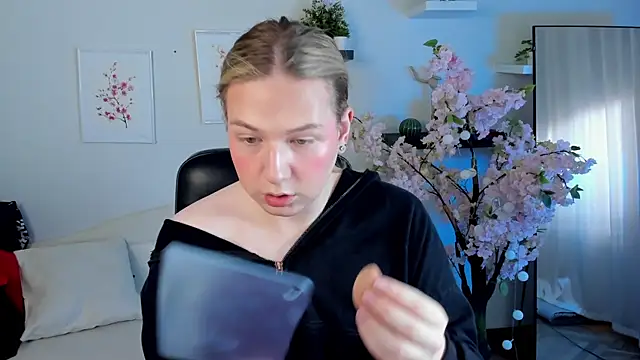 Snapshot of Jes_Solar chatting on September 27, 2025, 11:49 am Jes Solar online show from September 27, 2025, 11:49 am