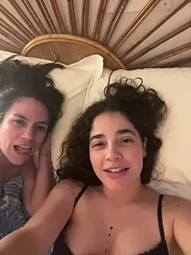 Snapshot of maca1928 chatting on March 18, 2025, 10:58 pm maca1928 online show from March 18, 2025, 10:58 pm