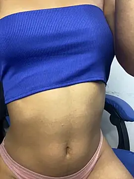 Snapshot of taimara_1 chatting on September 22, 2025, 10:16 pm taimara 1 online show from September 22, 2025, 10:16 pm