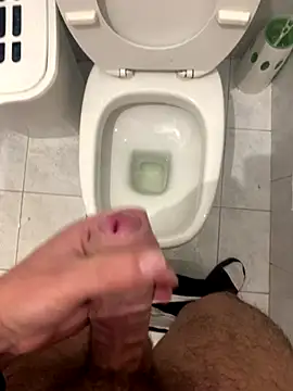 donmike01 online show from October 8, 2025, 11:49 pm