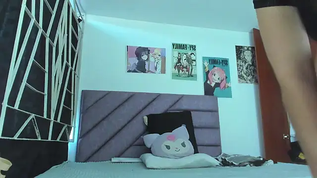 Snapshot of KARINNA__RAVEN chatting on January 17, 2026, 10:46 pm KARINNA RAVEN online show from January 17, 2026, 10:46 pm