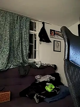 Snapshot of KARINNA__RAVEN chatting on February 5, 2026, 11:55 pm KARINNA RAVEN online show from February 5, 2026, 11:55 pm