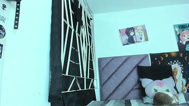 Snapshot of KARINNA__RAVEN chatting on February 25, 2026, 11:04 pm KARINNA RAVEN online show from February 25, 2026, 11:04 pm