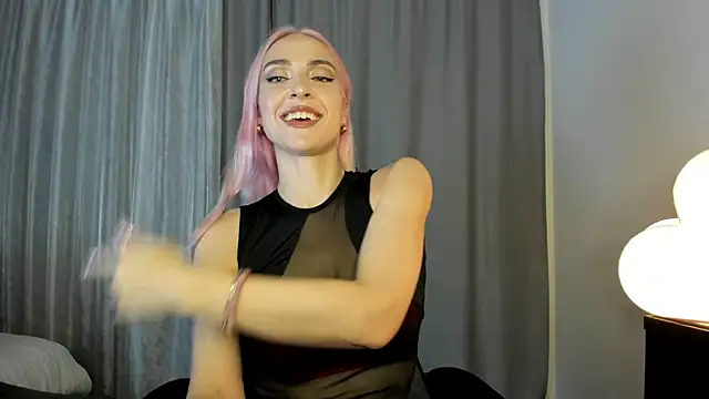 Snapshot of _Miss_Valentina_ chatting on October 9, 2025, 1:44 pm Miss Valentina online show from October 9, 2025, 1:44 pm