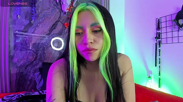 Snapshot of midory_ chatting on September 14, 2025, 3:18 am midory online show from September 14, 2025, 3:18 am