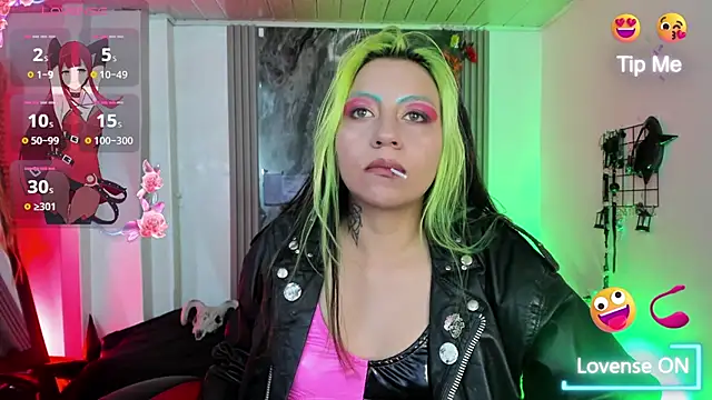 Snapshot of midory_ chatting on October 18, 2025, 3:41 am midory online show from October 18, 2025, 3:41 am