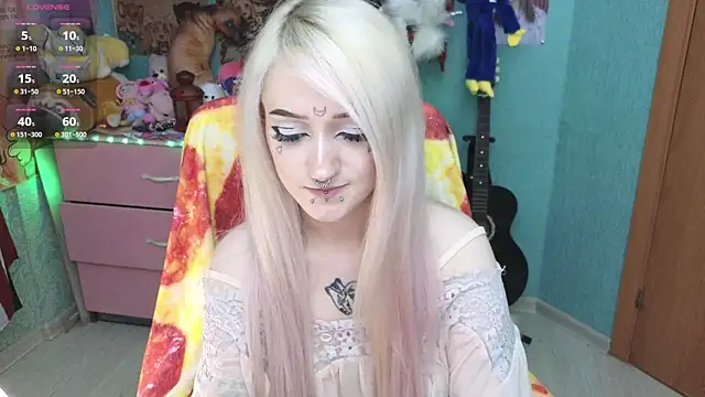 Manuela unicorn online show from November 15, 2025, 8:13 pm