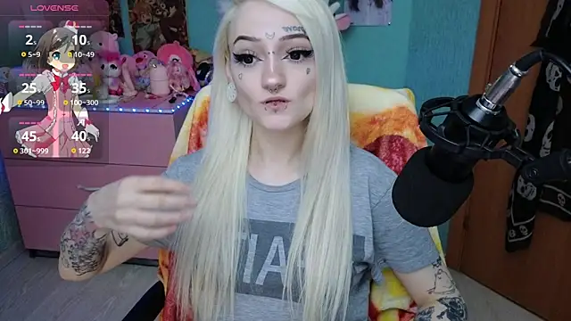 Snapshot of Manuela_unicorn chatting on May 27, 2026, 9:00 pm Manuela unicorn online show from May 27, 2026, 9:00 pm