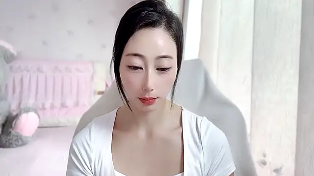 Snapshot of anjila888 chatting on October 17, 2025, 2:04 am anjila888 online show from October 17, 2025, 2:04 am