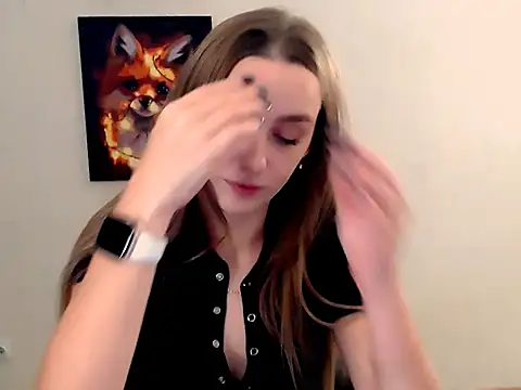 Snapshot of Doll_Angelina chatting on October 24, 2025, 6:34 am Doll Angelina online show from October 24, 2025, 6:34 am