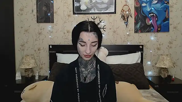 Velvetbat online show from February 24, 2026, 7:09 am