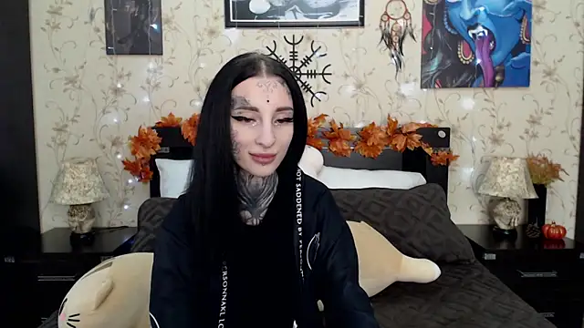 Velvetbat online show from October 7, 2025, 7:09 am