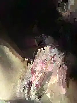 Snapshot of Lilbeezie81 chatting on March 2, 2026, 2:56 am Lilbeezie81 online show from March 2, 2026, 2:56 am