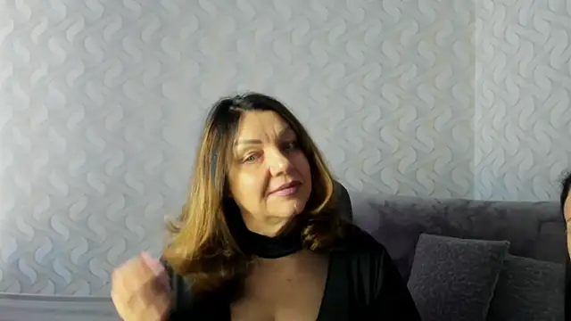 Snapshot of Nika_Light chatting on March 20, 2025, 11:49 am Nika Light online show from March 20, 2025, 11:49 am