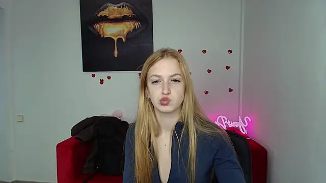 MirandaMayers online show from March 21, 2025, 9:56 am