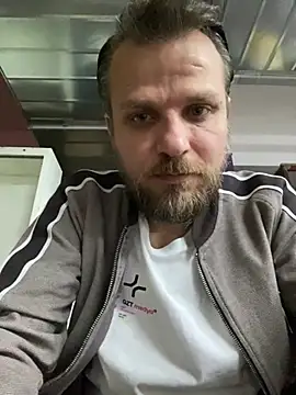 giyasbvnghkgkfk online show from June 15, 2026, 9:42 am